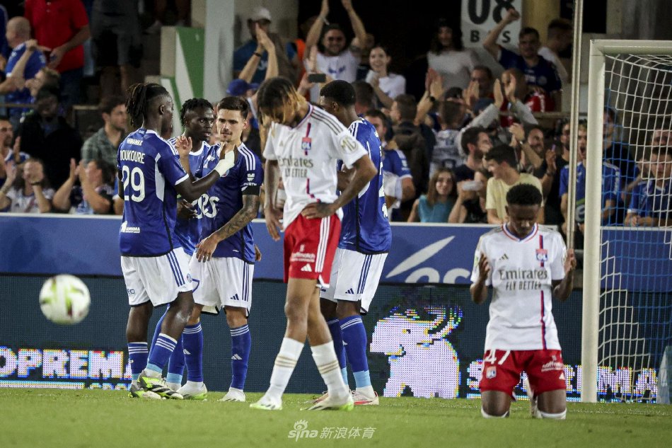 阶段保持了 阶段保持了