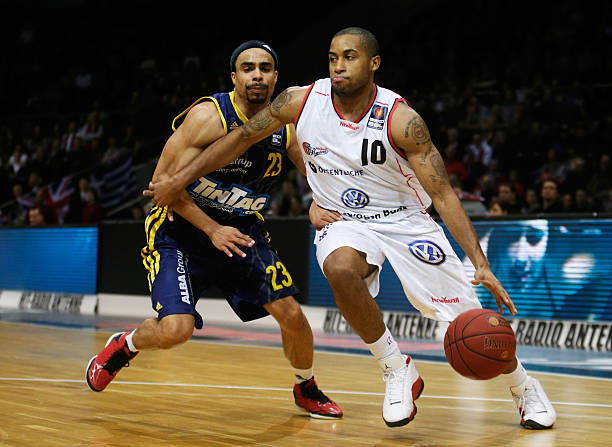 新疆队一直 新疆队一直