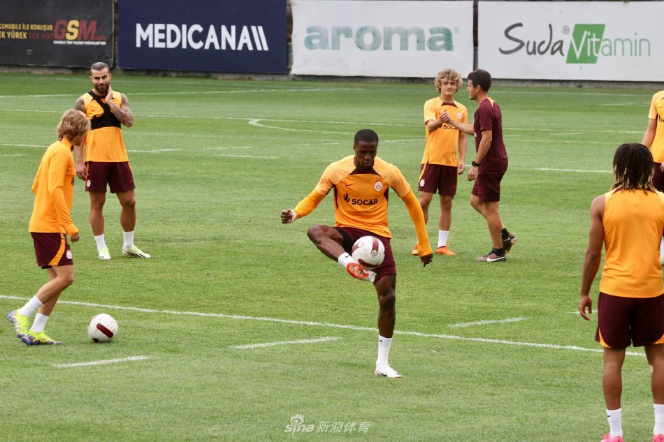 还是在酷热 还是在酷热